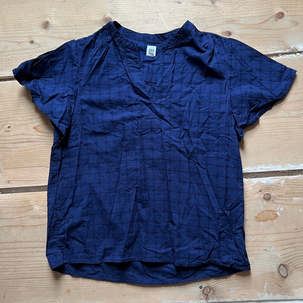 Gap top